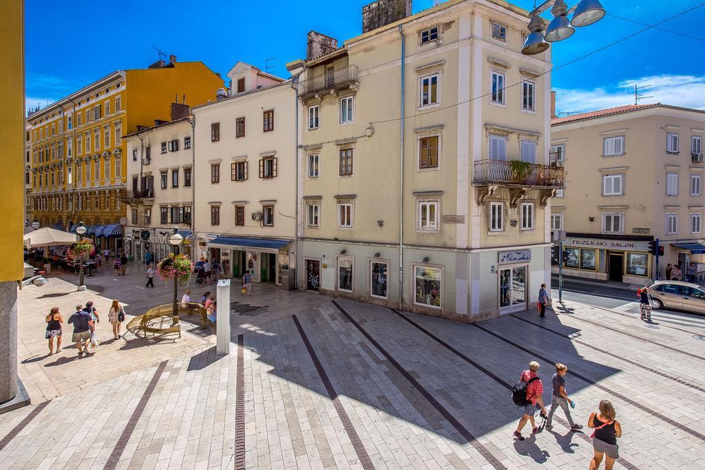 Main Square Studios Rijeka Exterior photo