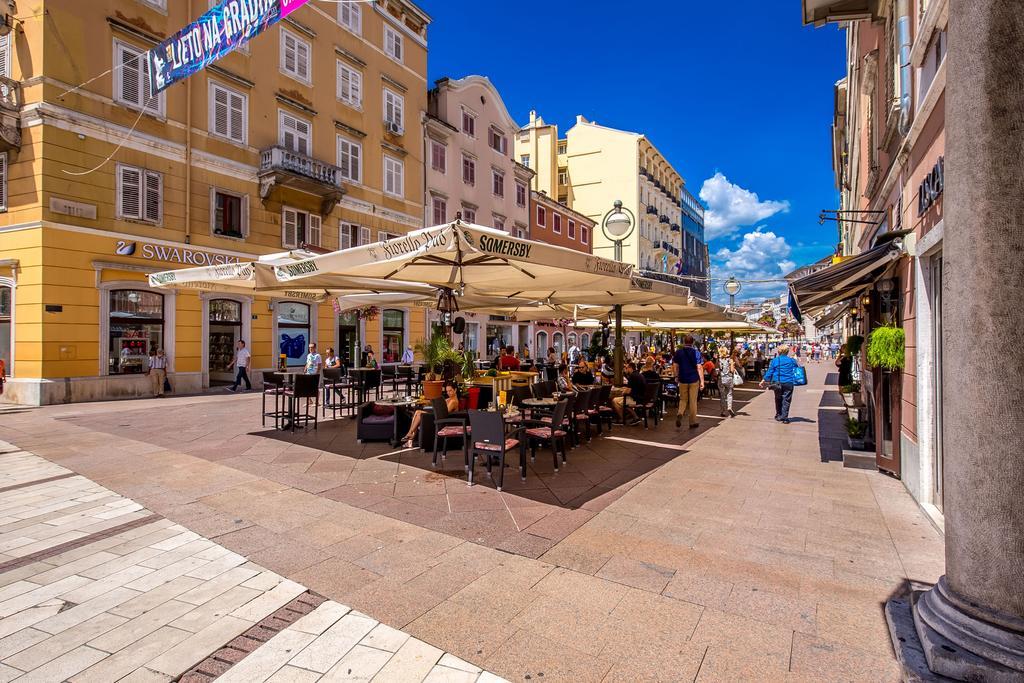 Main Square Studios Rijeka Exterior photo